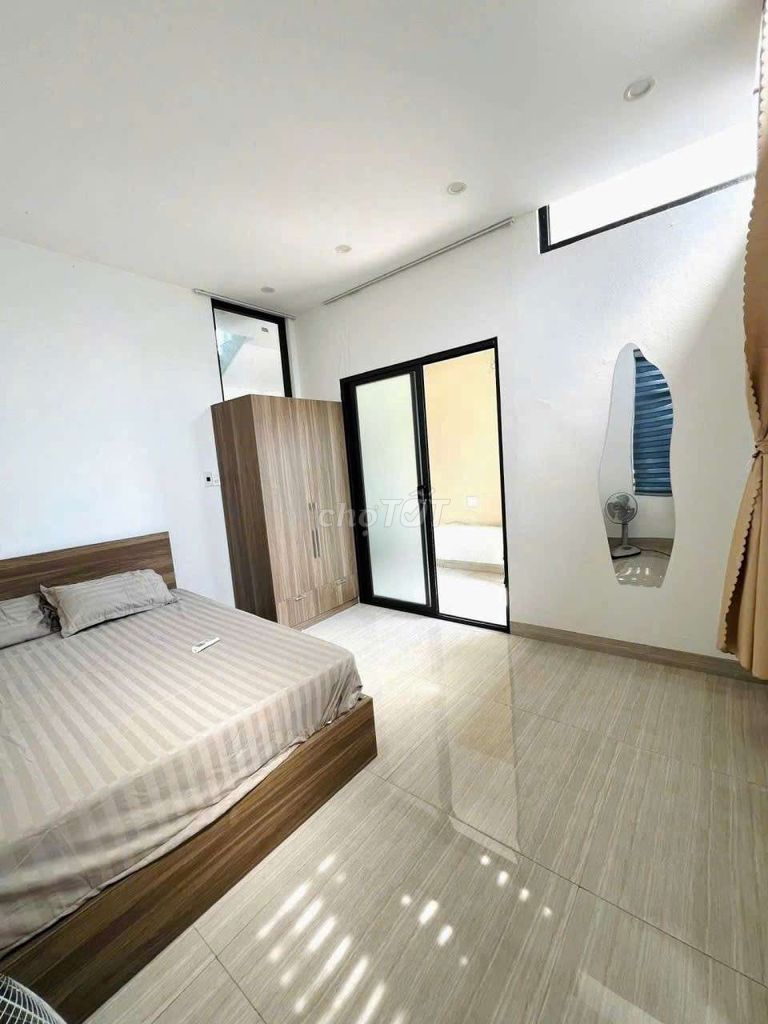 Private full-floor penthouse with beautiful views — photo 6