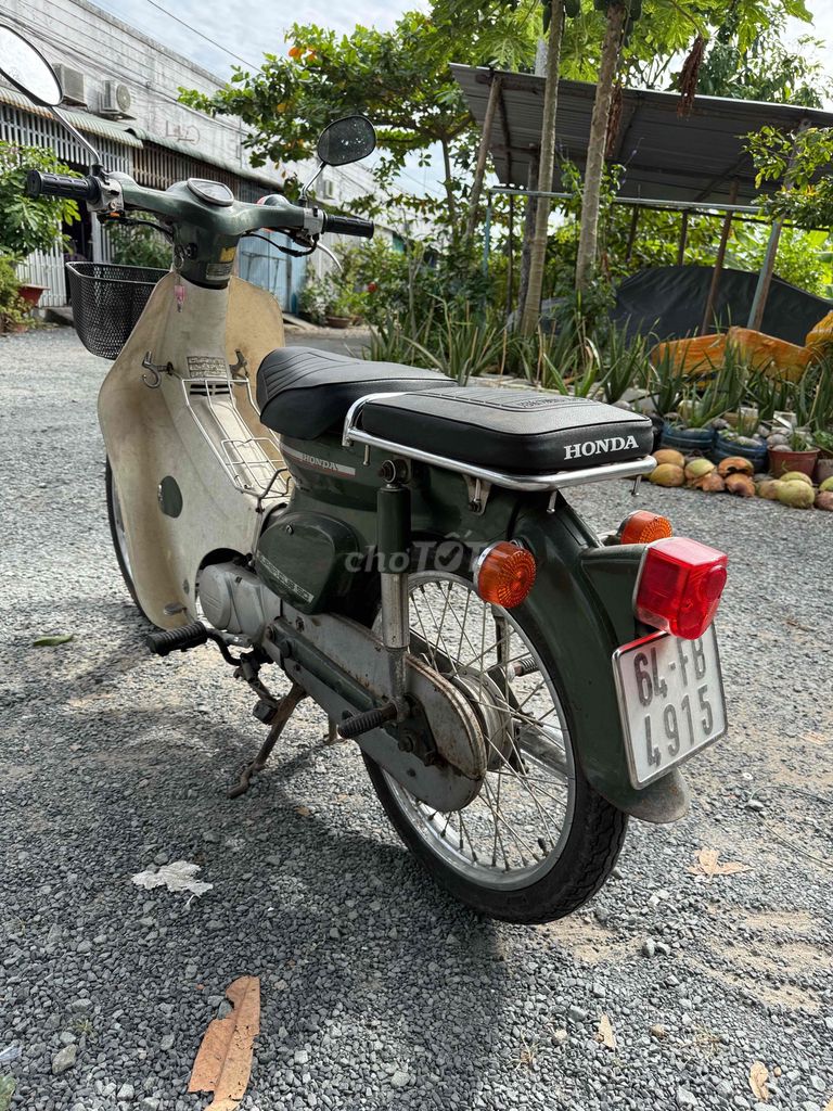 HONDA SUPPER CÚP 81. kim vàng giọt lệ. 1 chủ sài.. Mua bán Xe máy tại Thành phố Vĩnh Long Vĩnh Long được đăng bởi Lê Công hình 5