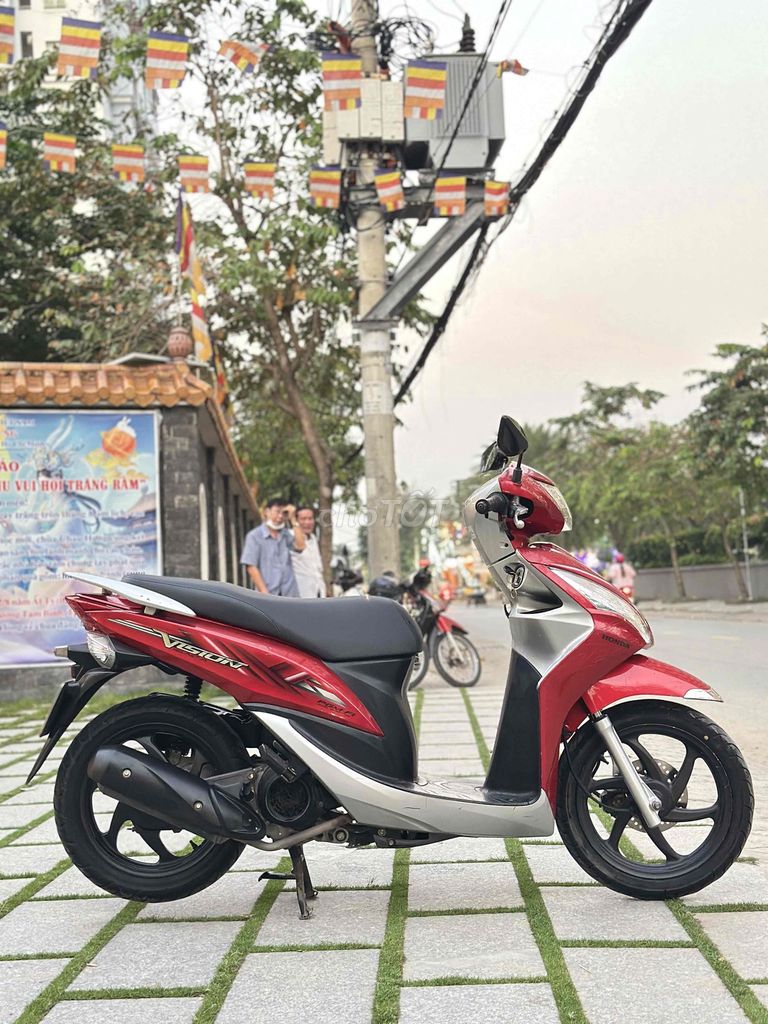 Honda Vision 2012 Cục Máy Siêu Zin Êm Sát Thủ. Mua bán Xe máy tại Thành phố Thủ Đức Tp Hồ Chí Minh được đăng bởi Xe Máy Trường Thịnh hình 5