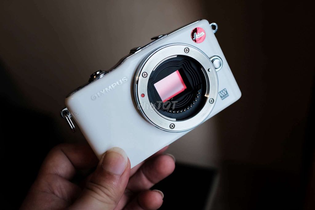 Máy ảnh Olympus Epm1 Trắng sứ + lens kit. Mua bán Máy ảnh, Máy quay tại Quận 10 Tp Hồ Chí Minh được đăng bởi Đại Phong hình 1