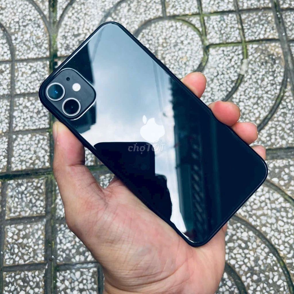 Iphone 11 - 128Gb màu đen nguyên zin siêu đẹp. Mua bán Điện thoại tại Quận 8 Tp Hồ Chí Minh được đăng bởi Gạch Mobile  hình 1