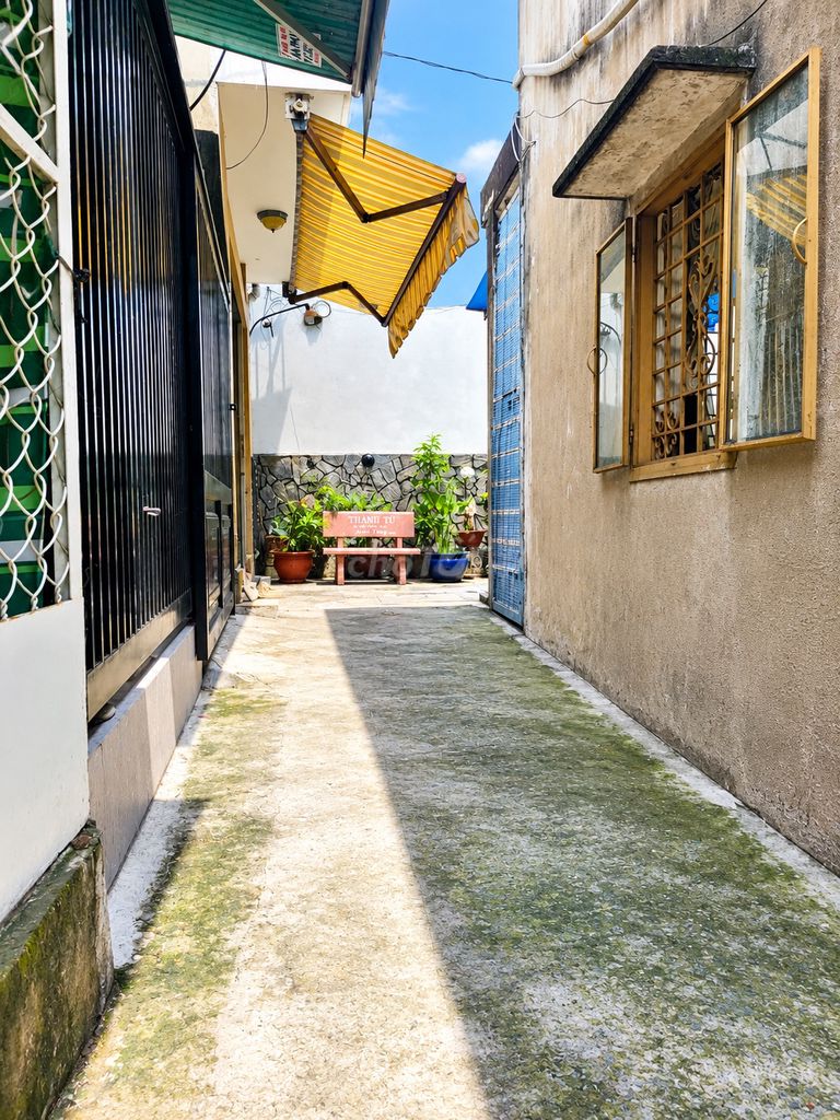 🏡 Дом 56м², переулок 2/ Хонг Банг — у набережной Ло Гом, Фу Лам