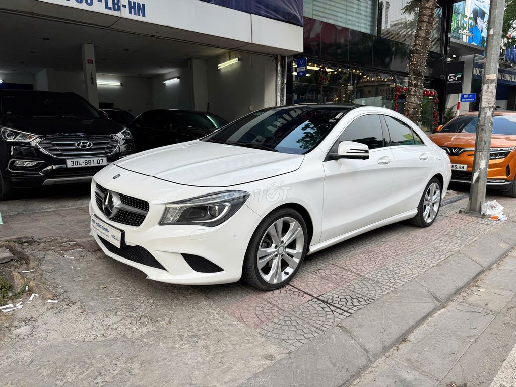 Mercedes-Benz CLA 200 2015 đk 2016. Mua bán Ô tô tại Quận Long Biên Hà Nội được đăng bởi AUTO TÂN HƯNG THỊNH hình 3