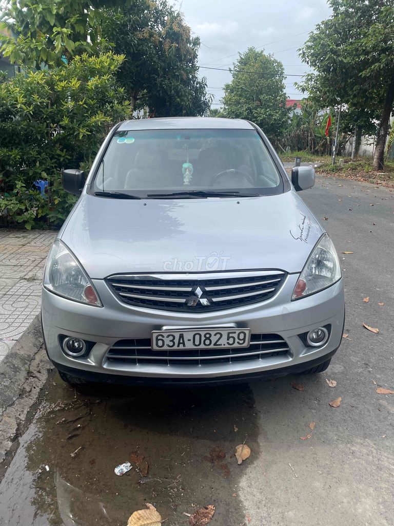 Mitsubishi Zinger 2008 - 200000 km