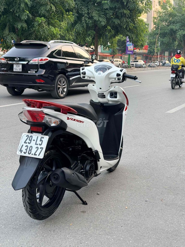 Vision 110fi khoá smartkey 2020 chạy 1vạn2 mới. Mua bán Xe máy tại Quận Cầu Giấy Hà Nội được đăng bởi nguyễn bích thuỷ hình 4