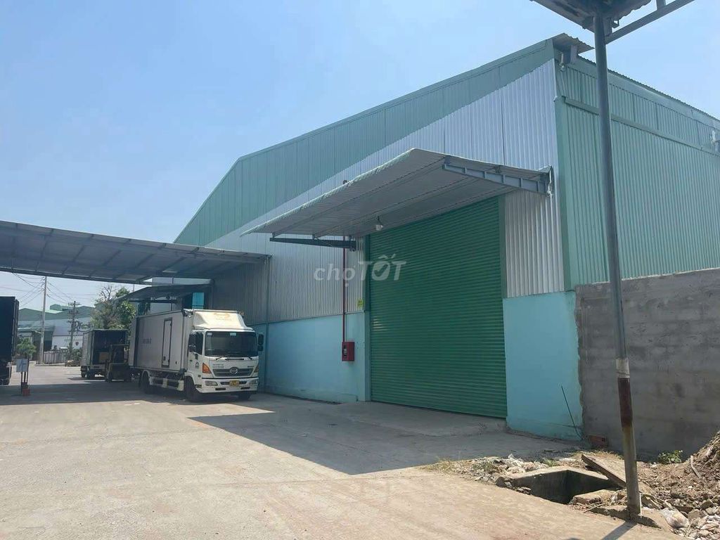 Cho thuê xưởng 4500m² khuôn viên 7000m²