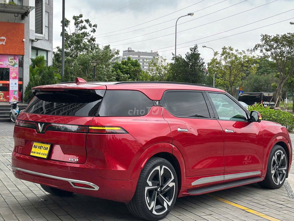 VinFast VF9 Plus 2023 Đỏ. Mua bán Ô tô tại Quận Long Biên Hà Nội được đăng bởi Văn Dương Nguyễn hình 2