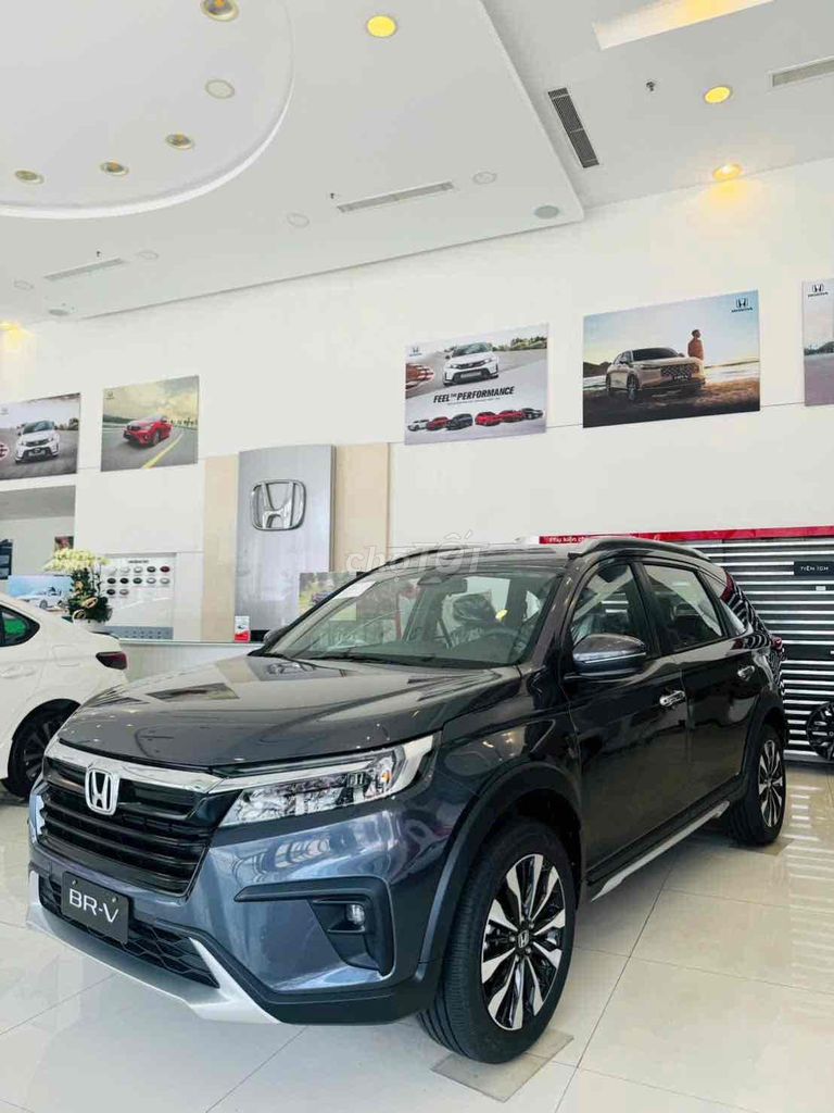 Honda BR-V L Xám Giao Ngay. Mua bán Ô tô tại Quận Hải Châu Đà Nẵng được đăng bởi  Tài Phan Duy hình 2