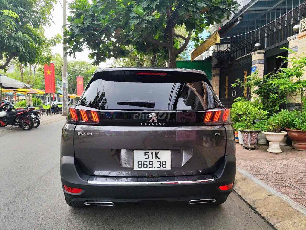 Peugeot 5008 GT  2022 - 28000 km