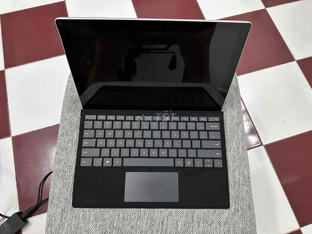 Surface Pro 5 core i5 7300U/8G/256G LTE. Mua bán Máy tính bảng tại Quận 1 Tp Hồ Chí Minh được đăng bởi Hữu Surface hình 1