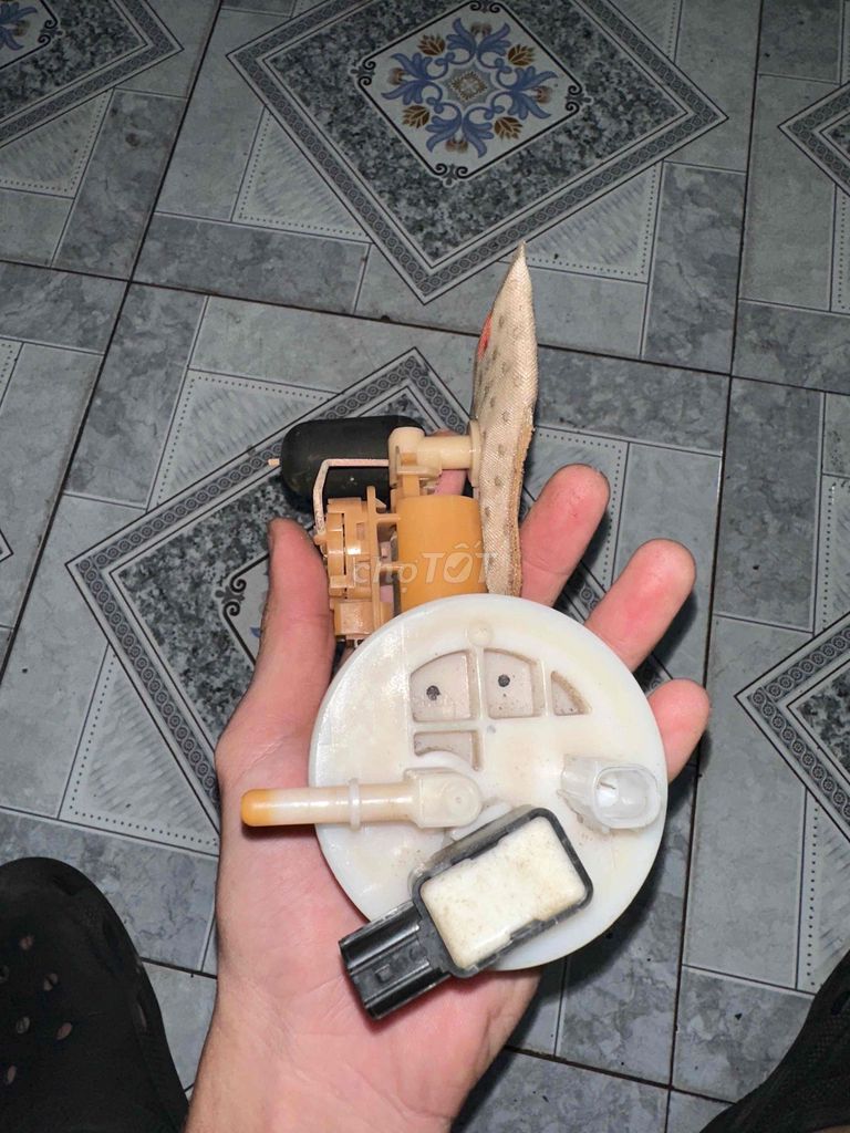 Bơm Xăng Zin Chính Hãng Yamaha đã qua sử dụng. Mua bán Phụ tùng xe tại Huyện Trà Ôn Vĩnh Long được đăng bởi Nguyễn Đặng Thái Duy hình 4