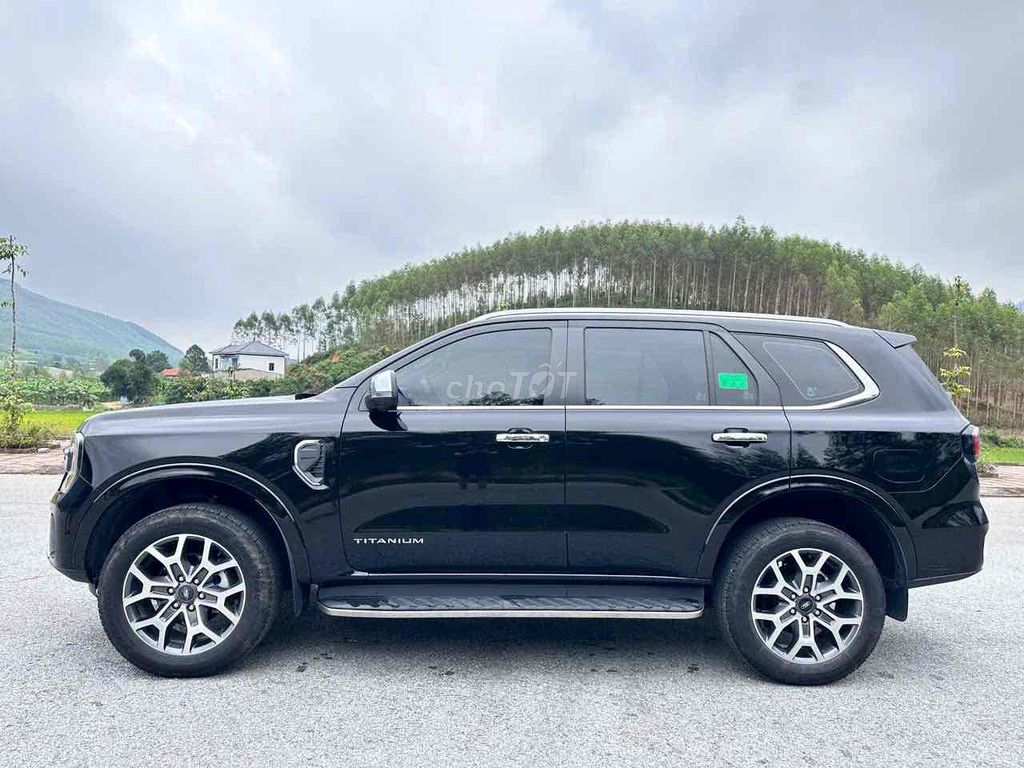 Chính chủ mua từ mới cần bán ev titanium 4x4 2024. Mua bán Ô tô tại Huyện Lục Nam Bắc Giang được đăng bởi Quyen Sang hình 5