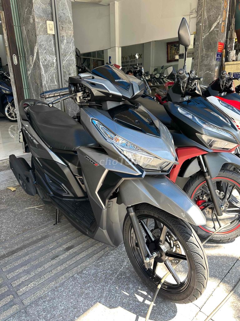 vario 150 đk 2017 mẫu cũ máy zin bstp chính chủ. Mua bán Xe máy tại Huyện Hóc Môn Tp Hồ Chí Minh được đăng bởi Lệ xe máy cỏ hình 3