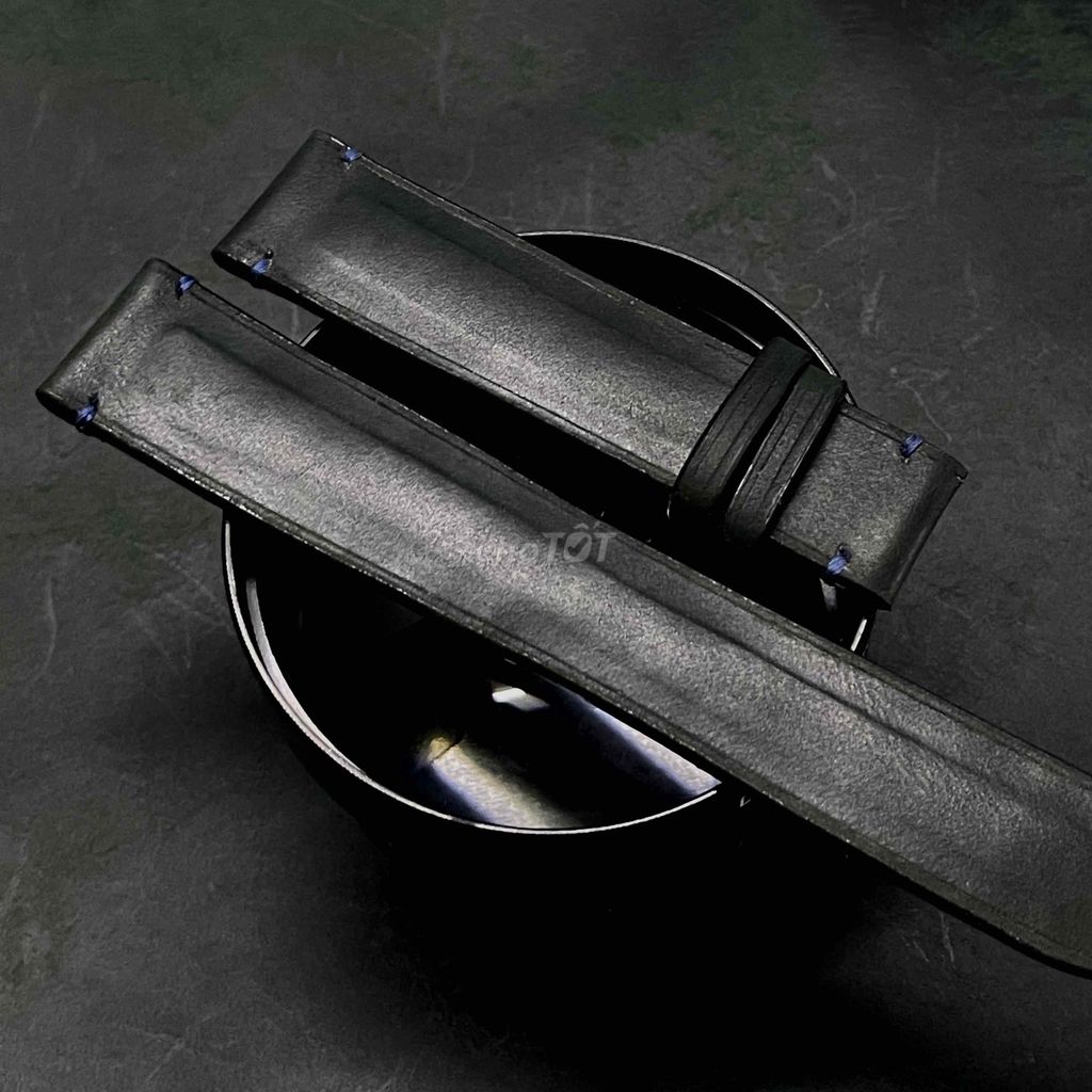 Dây da đồng hồ handmade xanh đen 18-16mm. Mua bán Phụ kiện thời trang khác tại Thành phố Thủ Đức Tp Hồ Chí Minh được đăng bởi Shop đồ DA HANDMADE GONI hình 1