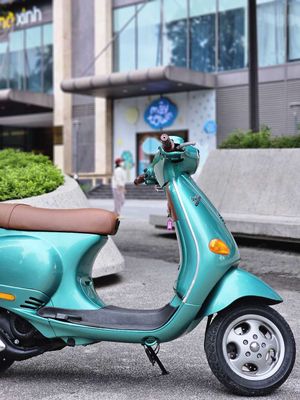 Vespa ET4 125 cực đẹp 😍. Mua bán Xe máy tại Quận Ba Đình Hà Nội được đăng bởi Việt