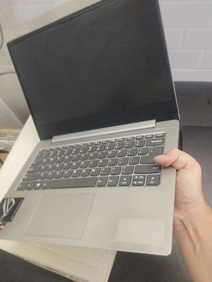 Lenovo 320s mỏng đẹp nhẹ i5 8250 ram12g nvme. Mua bán Laptop tại Quận 8 Tp Hồ Chí Minh được đăng bởi SHIP