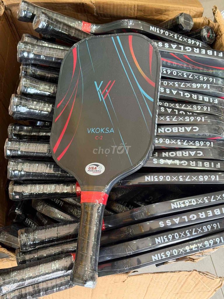 Vợt PickleBall VKOKSA Carbon Fiber Đen Mới 100%. Mua bán Đồ thể thao, Dã ngoại tại Thành phố Buôn Ma Thuột Đắk Lắk được đăng bởi Vương Nguyên  hình 1