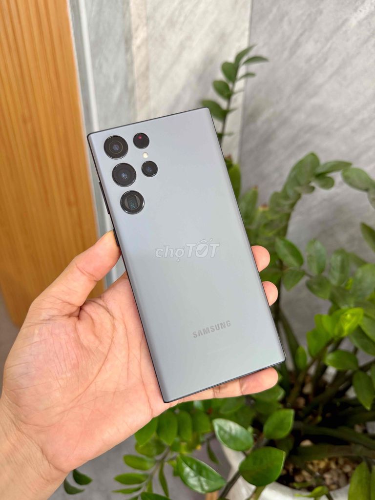 Galaxy S22 Ultra Mỹ - Màu Đặc Biệt - Xám Graphite. Mua bán Điện thoại tại Quận Gò Vấp Tp Hồ Chí Minh được đăng bởi Toto Mobile hình 1