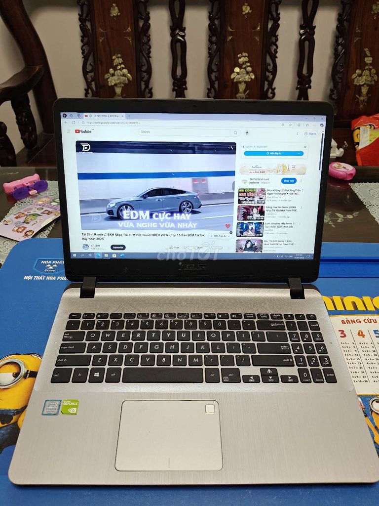 Laptop Asus X570UF i3 8130U MX130