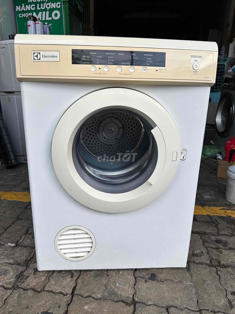 Máy sấy quần áo Electrolux 7kg Trắng. Mua bán Máy giặt tại Quận Hải Châu Đà Nẵng được đăng bởi dương hình 1