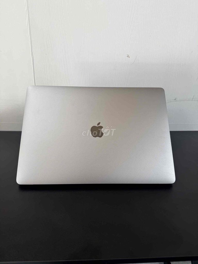 Macbook Pro 2019 15.4inch i7 16GB/256GB vga 4gb. Mua bán Laptop tại Quận Hải Châu Đà Nẵng được đăng bởi Vsmart Thu Mua Điện Thoại Laptop  hình 1
