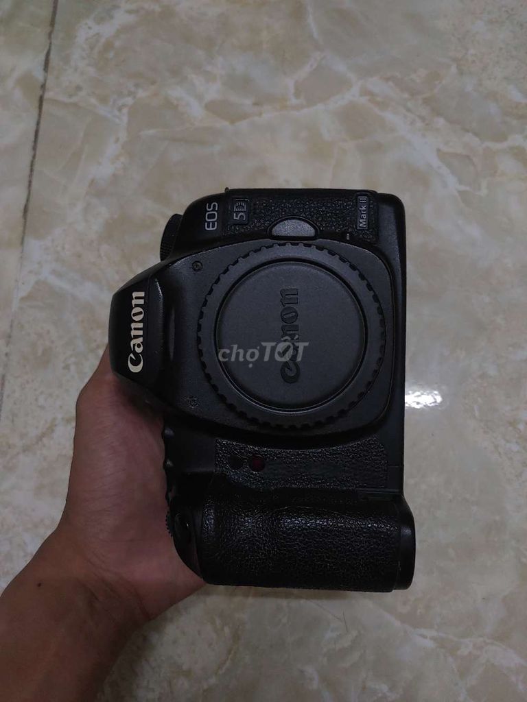 Máy ảnh Canon 5D Mark II Đen. Mua bán Máy ảnh, Máy quay tại Quận 8 Tp Hồ Chí Minh được đăng bởi Anh Tân hình 1