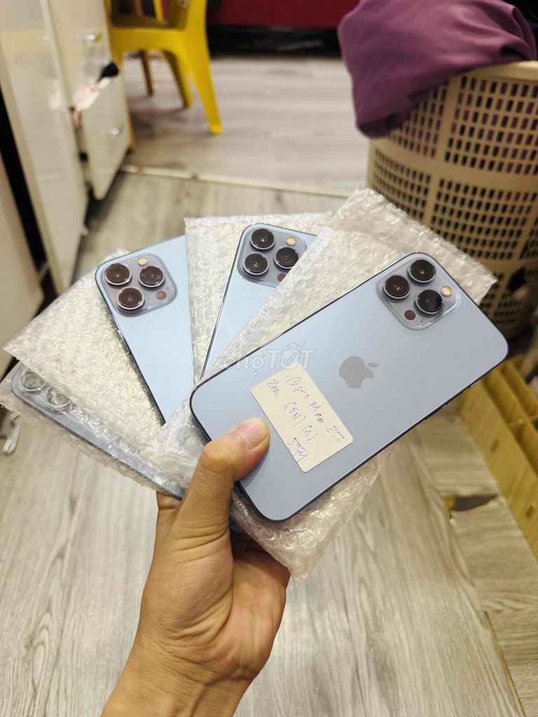 Apple iPhone 13 Pro Max 256GB 99,99%. Mua bán Điện thoại tại Quận Hải Châu Đà Nẵng được đăng bởi Hoàng Táo 273 Nguyễn Hoàng hình 1