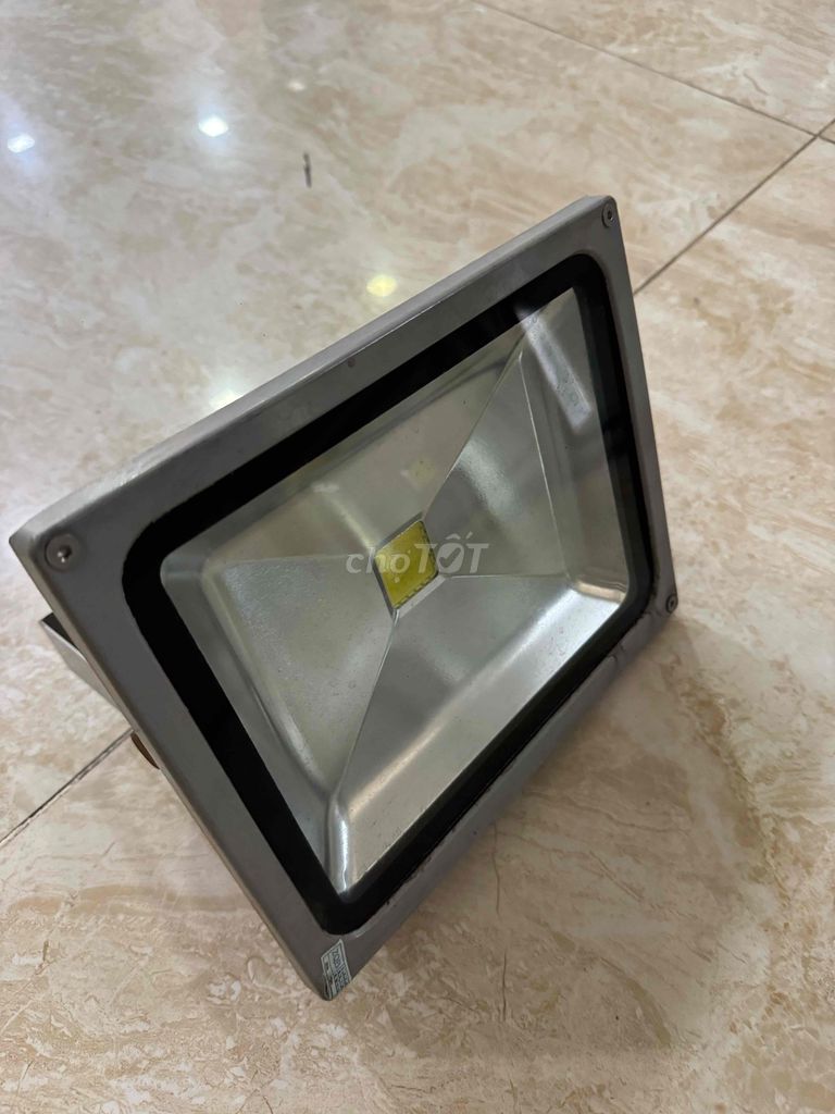 Đèn LED Flood Light ZQB 30W. Mua bán Đèn tại Quận 1 Tp Hồ Chí Minh được đăng bởi dang quoc hình 1