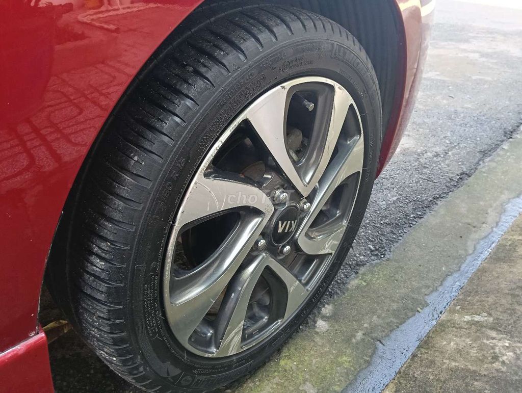 Bán Kia Morning 2017 Si 1.25 AT Bản Đỏ Đen. Mua bán Ô tô tại Thành phố Thủ Dầu Một Bình Dương được đăng bởi Trieu Nguyen hình 13