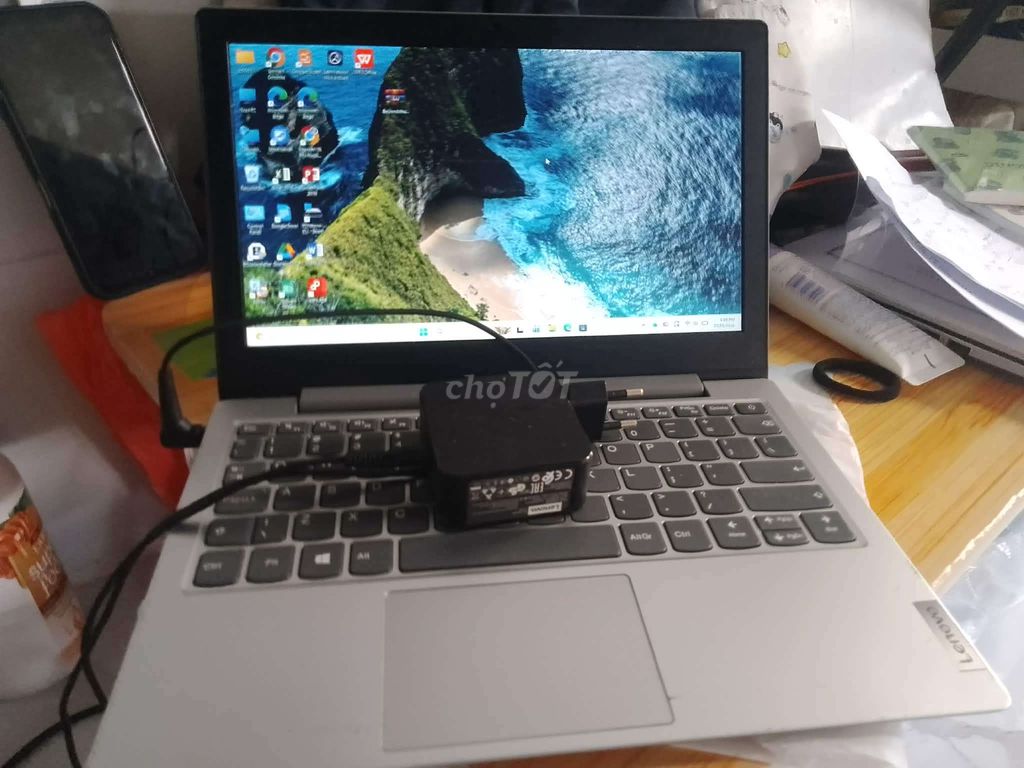 Pass laptop Lenovo đang sử dụng. Mua bán Laptop tại Quận Ngũ Hành Sơn Đà Nẵng được đăng bởi Nguyễn Võ Mỹ Huyền 48K19 hình 1