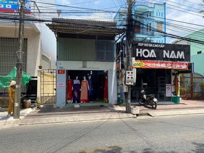 Cho thuê nhà mặt tiền thuận tiện mua bán kinh doanh gần trường học. Cho thuê nhà ở tại Thành phố Cà Mau Cà Mau được đăng bởi Nguyễn Thị Mỹ Ngọc