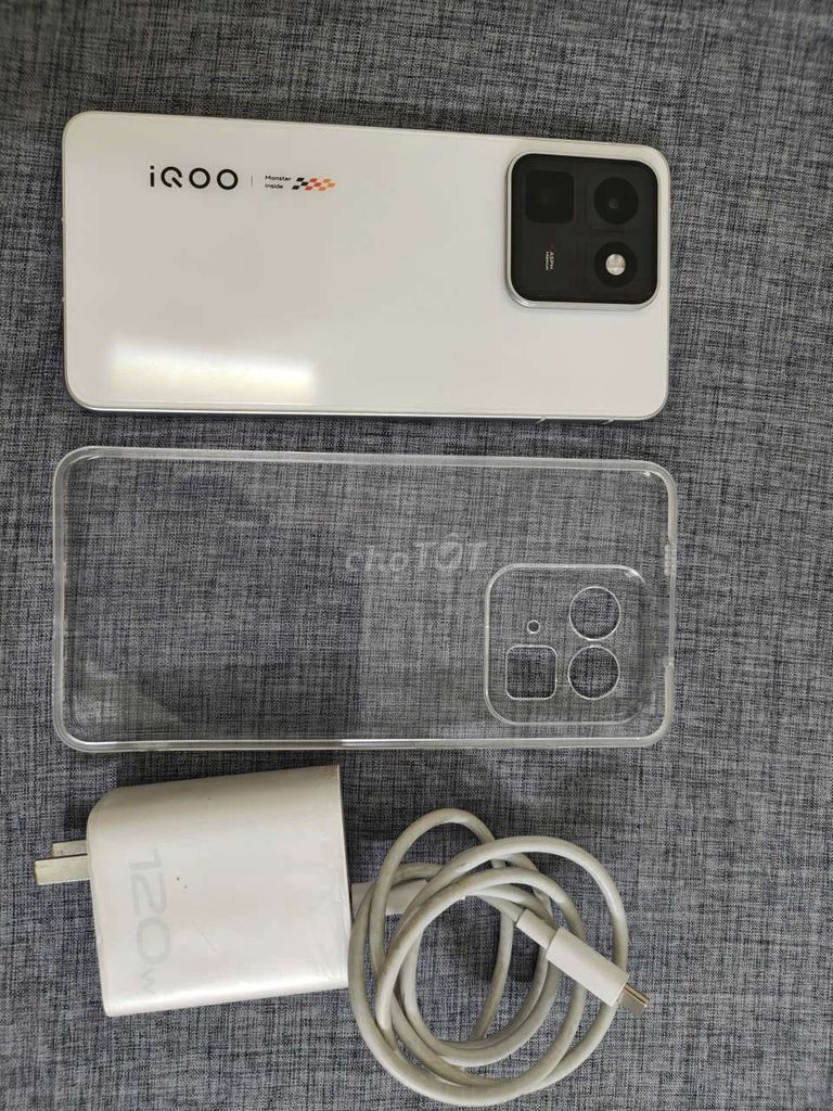 Vivo Iqoo 15T 256GB Trắng 12GB. Mua bán Điện thoại tại Huyện Thuỷ Nguyên Hải Phòng được đăng bởi Phương hình 1