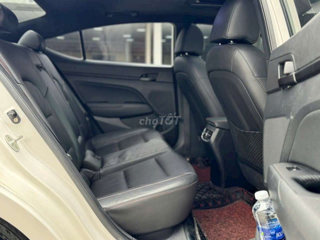 Elantra 2019 bản cao Sport 1.6 AT - 81000 km. Mua bán Ô tô tại Quận Hà Đông Hà Nội được đăng bởi Đoàn Phương Ô tô Cũ hình 9