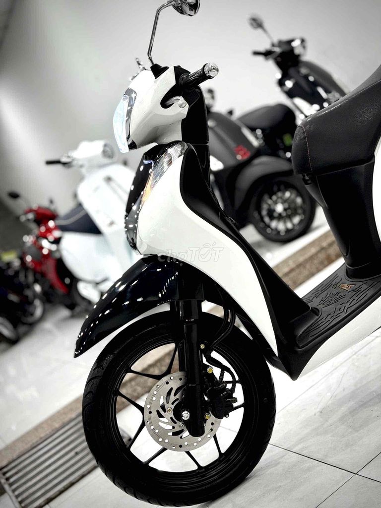 ShMode 2015 zin êm chính chủ ký ( Hỗ trợ GÓP ) 🔥🔥. Mua bán Xe máy tại Thị xã Phú Mỹ Bà Rịa - Vũng Tàu được đăng bởi Cửa Hàng Xe Máy Phú Mỹ hình 7