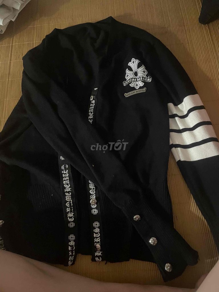 Áo khoác cardigan len Unisex. Mua bán Quần áo tại Huyện Hạ Hòa Phú Thọ được đăng bởi Te xinh hình 1