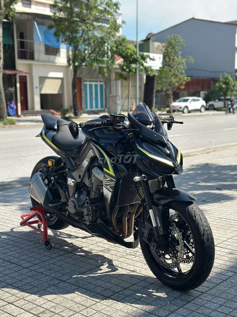 Bán Z1000 Ở TP Hà Tĩnh Zin chính chủ. Mua bán Xe máy tại Thành phố Hà Tĩnh Hà Tĩnh được đăng bởi D Watch hình 1