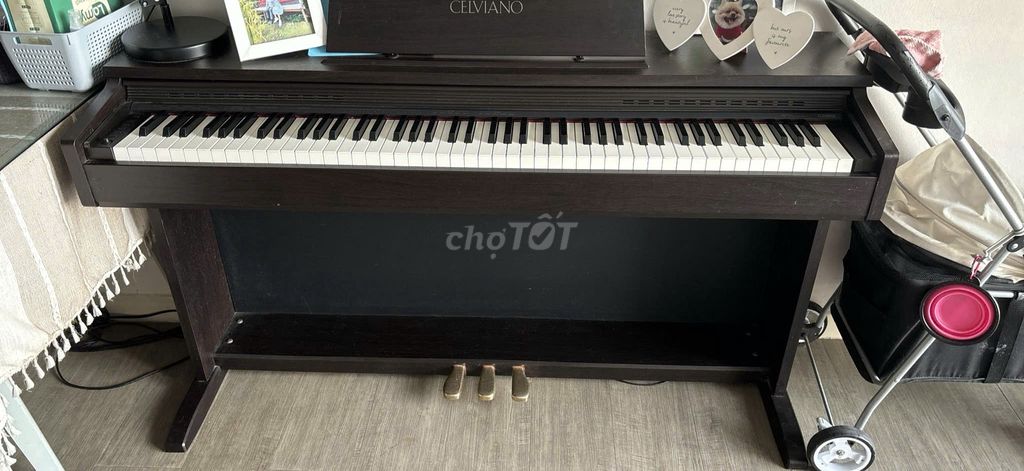 Cần thanh lý chật nhà . piano casio AP26