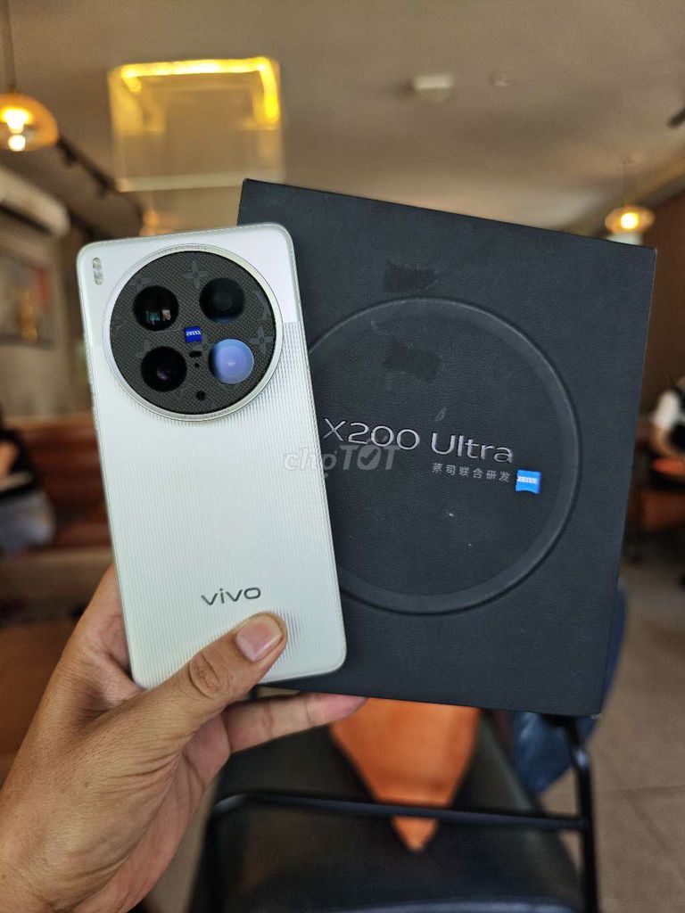 Vivo X200 Ultra 16/512GB Trắng 99% Fullbox. Mua bán Điện thoại tại Quận 6 Tp Hồ Chí Minh được đăng bởi Đức Ty hình 1