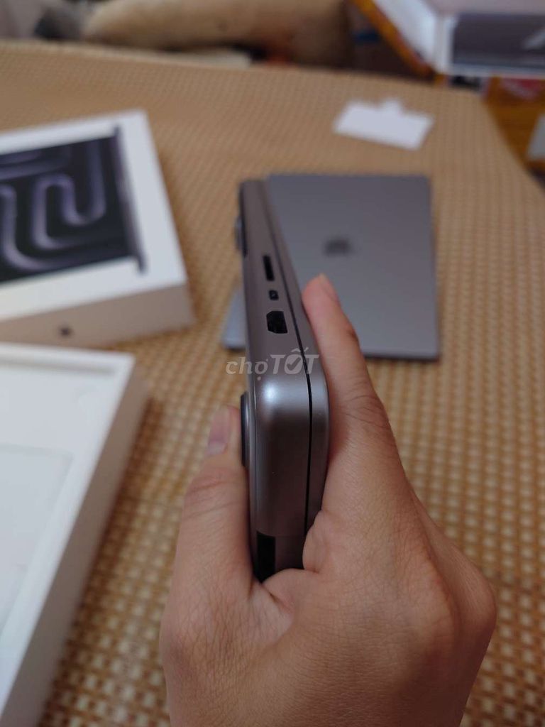 Apple Macbook Pro M1 Max 64GB/512GB 16 inch Xám. Mua bán Laptop tại Quận Thanh Xuân Hà Nội được đăng bởi hTC hình 1