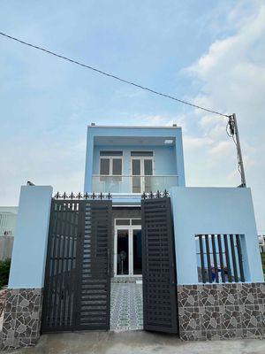 Cho thuê nhà nguyên căn 150m mới xây, gần biển gần núi