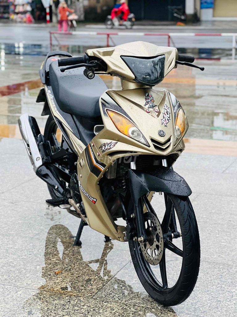 Ex 135 xún áo đi mâm kiểng máy êm chạy bốc. Mua bán Xe máy tại Thị xã Điện Bàn Quảng Nam được đăng bởi Mạc Xuân Huy hình 2