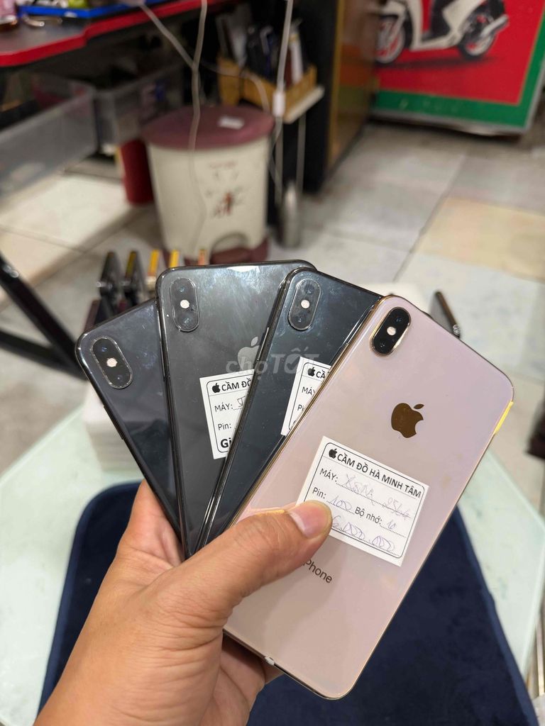 Apple iPhone XS Max 64-256GB Đen Vàng. Mua bán Điện thoại tại Thành phố Thuận An Bình Dương được đăng bởi cầm đồ Hà Minh Tâm  hình 1