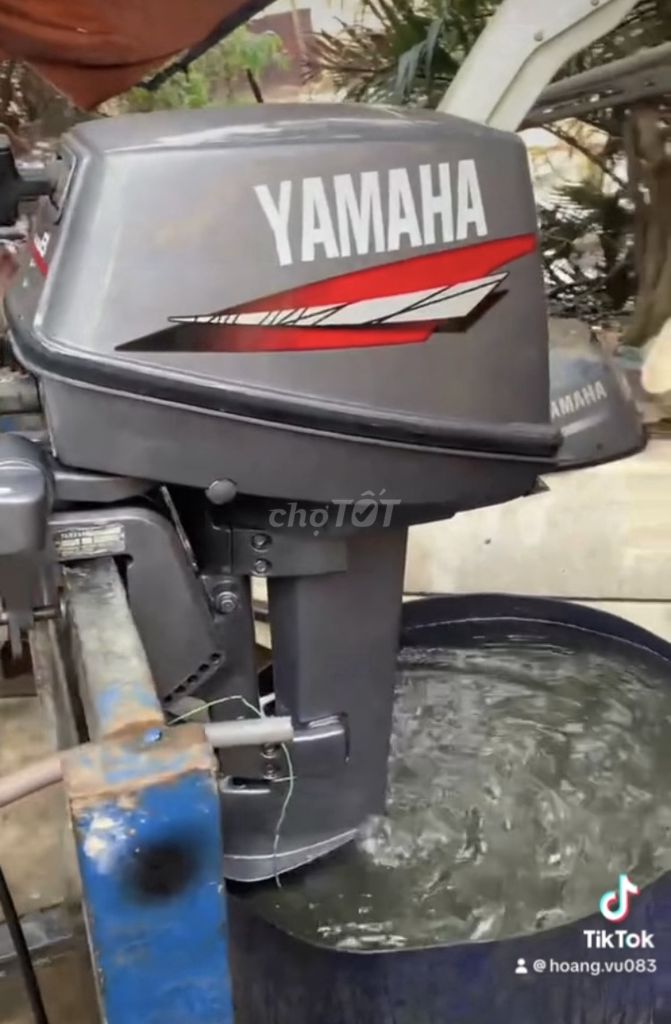 Máy cano Yamaha