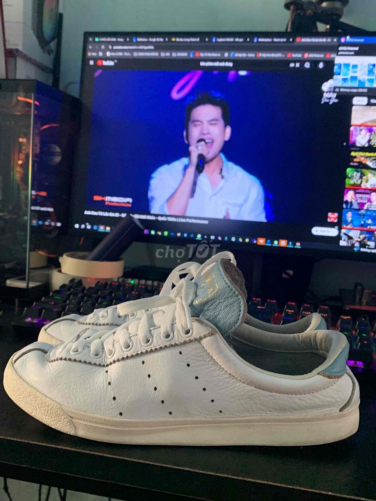 Giày thể thao Adidas Lacombe Da Trắng 40. Mua bán Giày dép tại Thành phố Huế Thừa Thiên Huế được đăng bởi hung 2hand hình 1