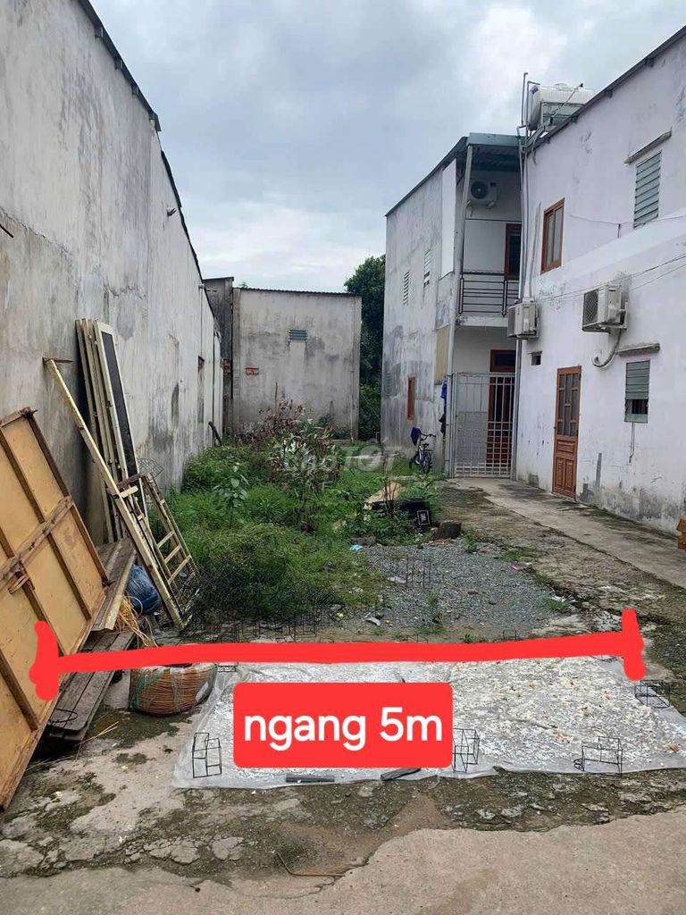 Đất Vuông Vút 100m², Sát Bên Siêu Thị BigC Go 500m