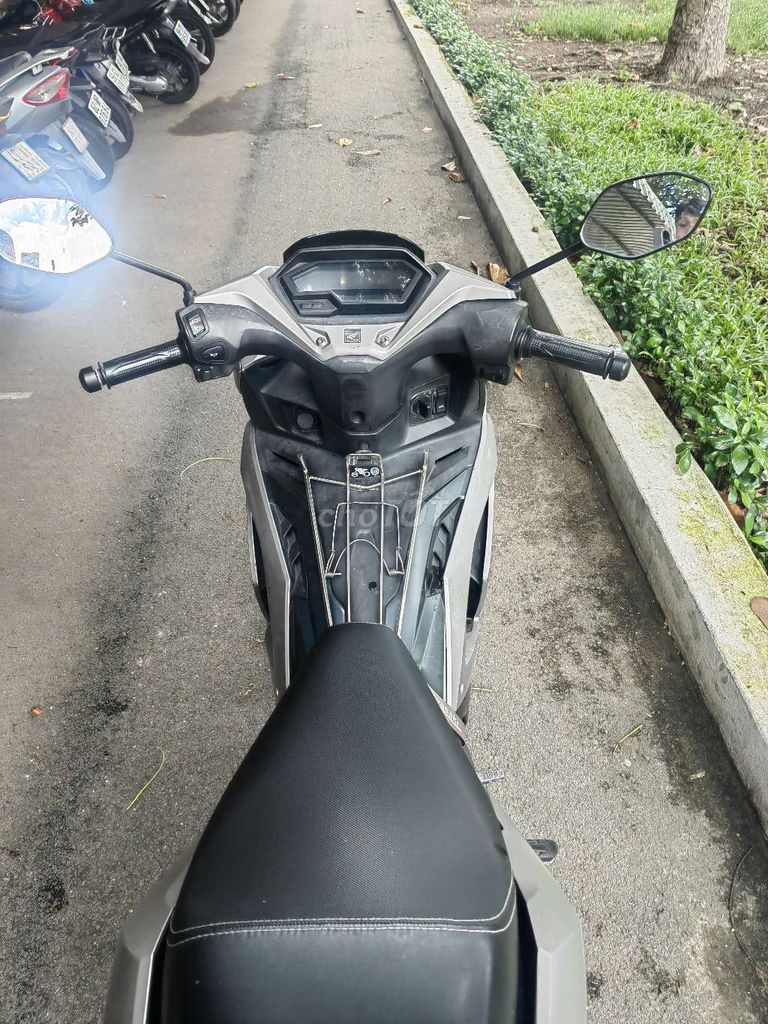 Honda Winner X серая 73 355 км