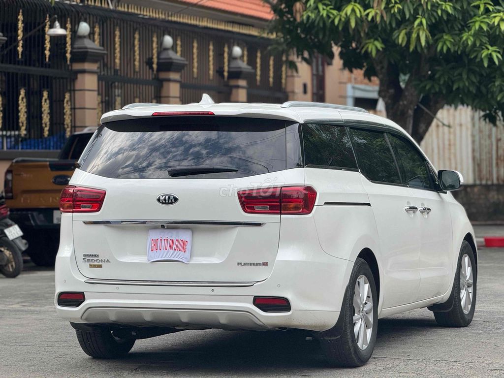 Bán Kia Sedona đời 2019 fulldầu caocấp hỗ trợ bank. Mua bán Ô tô tại Thành phố Thủ Đức Tp Hồ Chí Minh được đăng bởi Hoàng Gia Auto hình 6