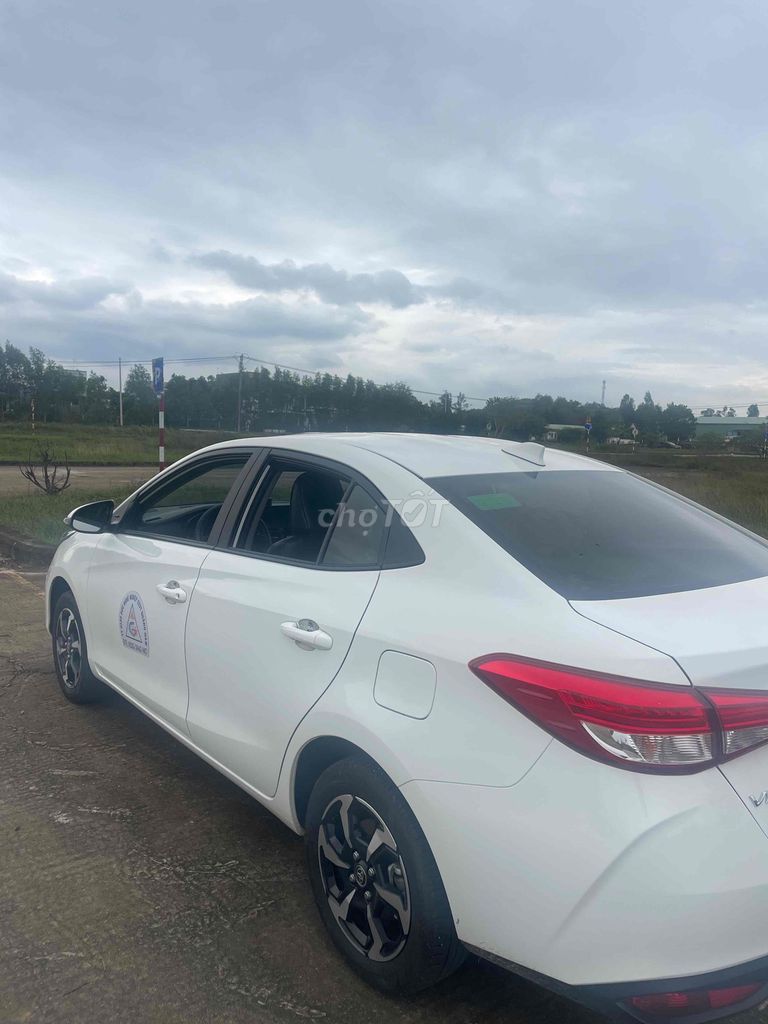 Toyota Vios E-MT 2025 28000 km. Mua bán Ô tô tại Thành phố Tam Kỳ Quảng Nam được đăng bởi Sư Trương Văn hình 3
