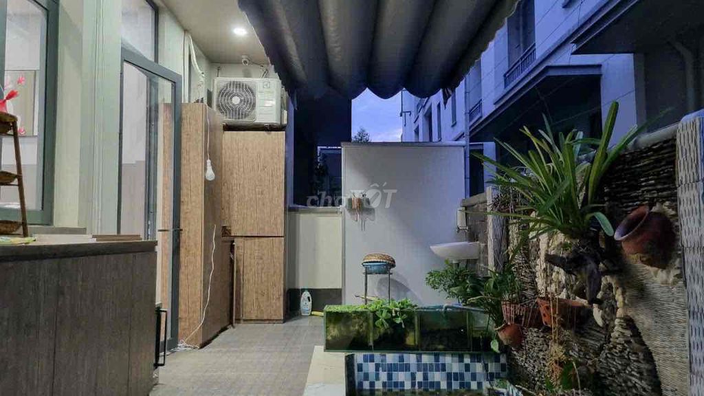 Hàng hiếm, bán căn góc Swan park  hoàn thiện full nội thất cao cấp. Mua bán Nhà ở tại Huyện Nhơn Trạch Đồng Nai được đăng bởi Yến Trần hình 7