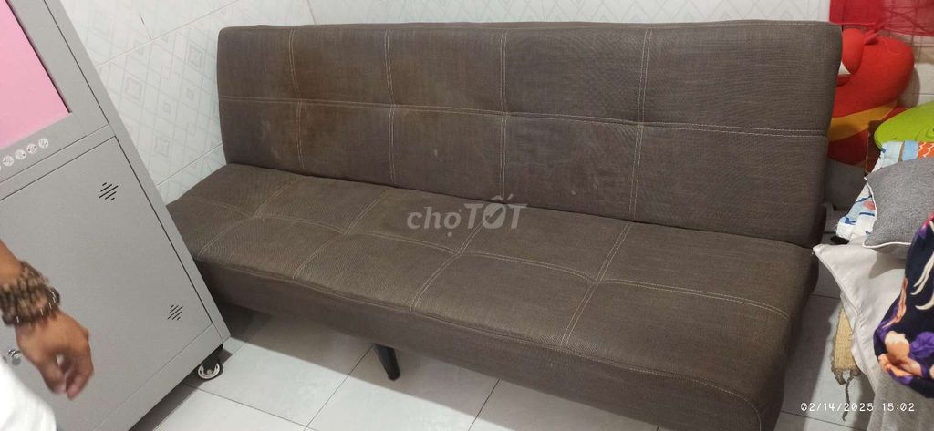 Giường ghế sofs 1m83 x 93cm. 6 chân. GÒ VẤP